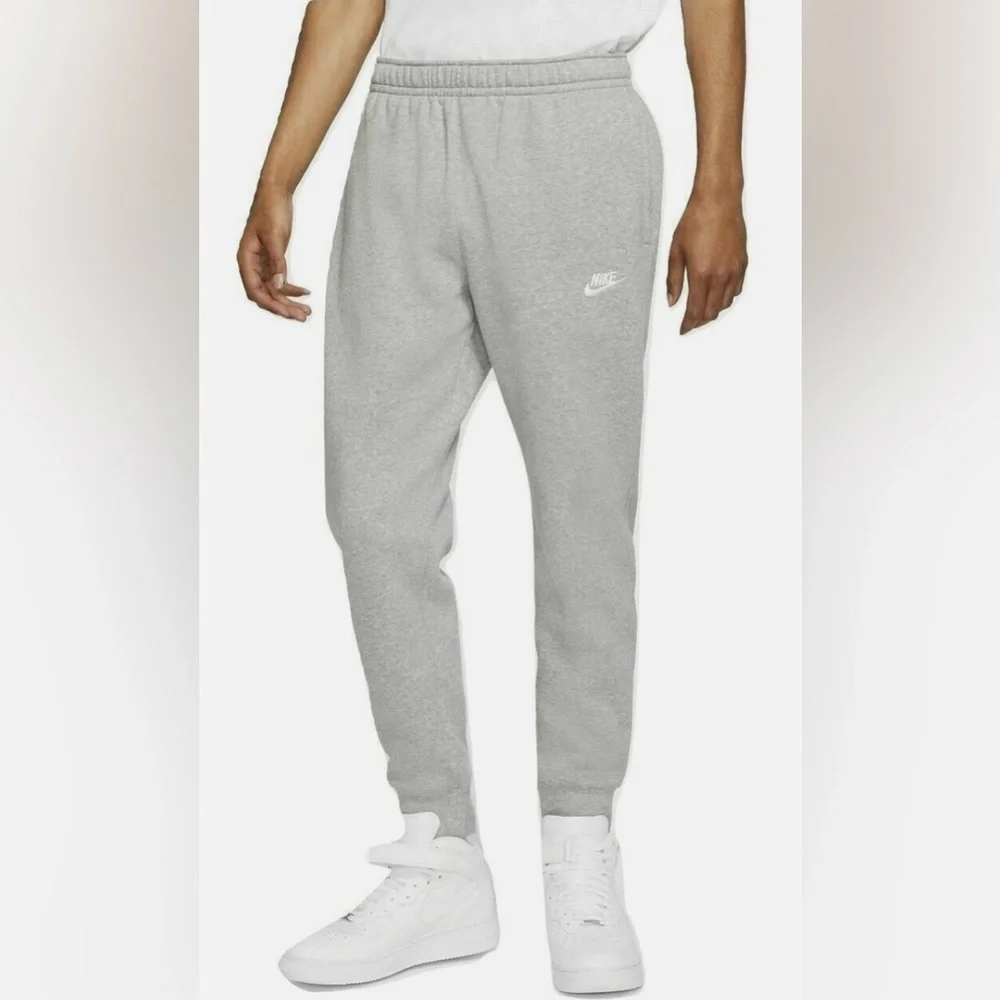 Nike Men’s Sz L‎ Heather Gray Club Fleece Joggers